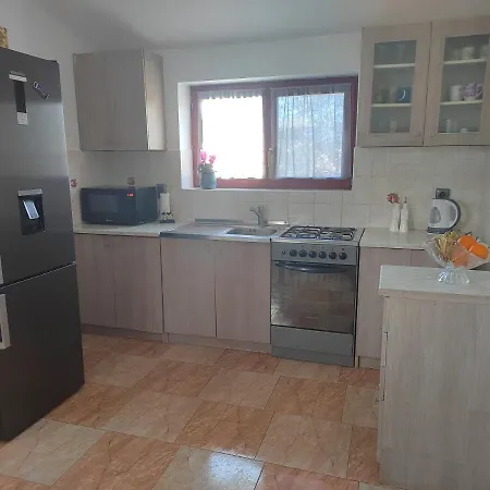 Manuela Villa Ližnjan